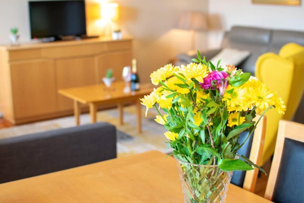 310 - The Carrowbeg At The Harbour Mills By Shortstays Westport Exterior photo